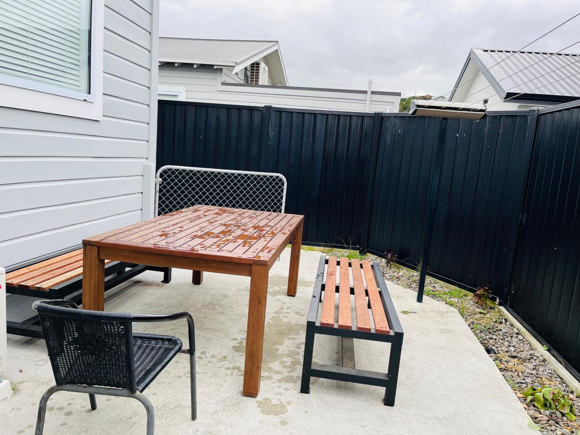 Holiday Home Close To Beach Private Parking Dunedin Exteriör bild