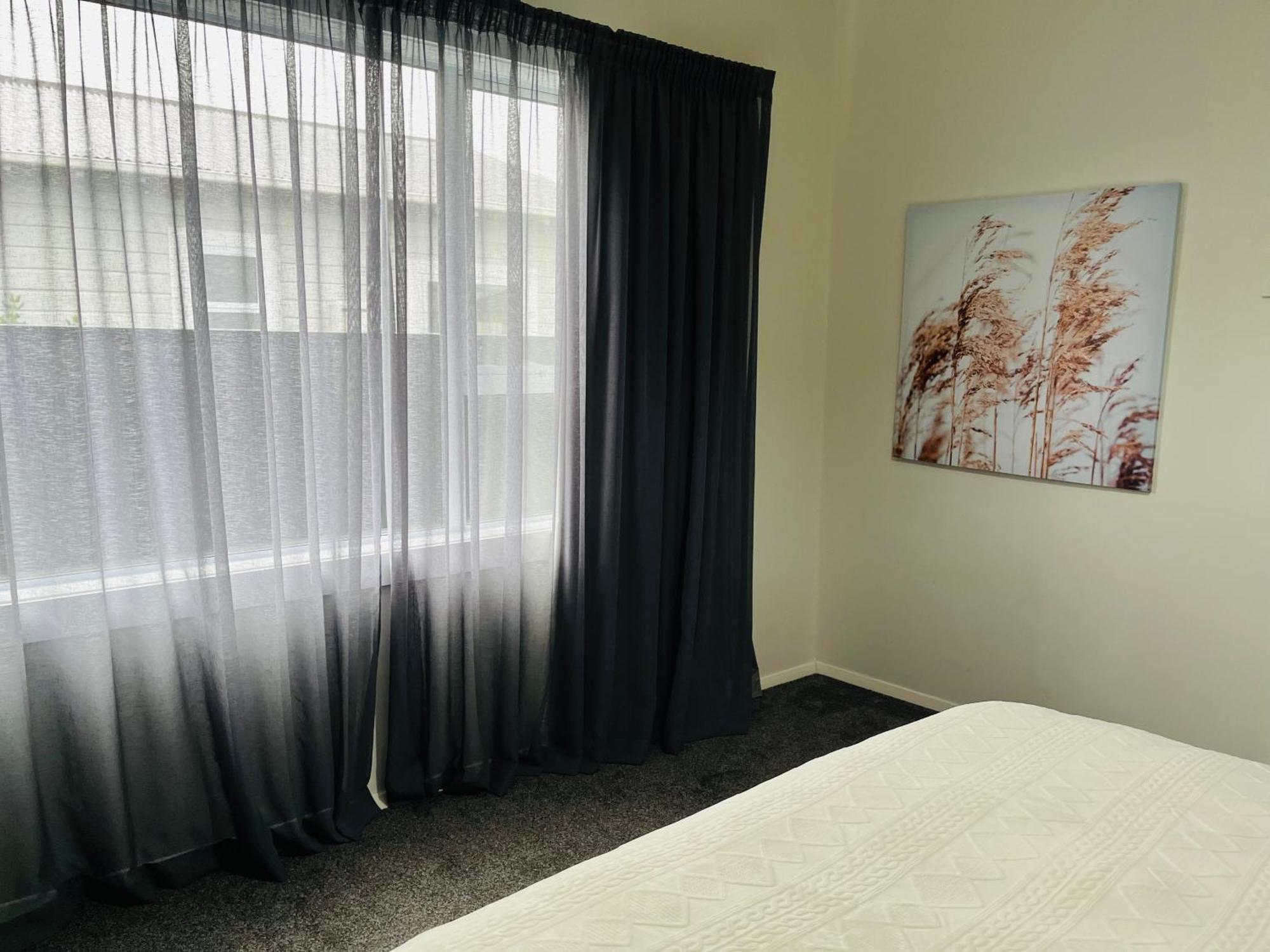 Holiday Home Close To Beach Private Parking Dunedin Exteriör bild